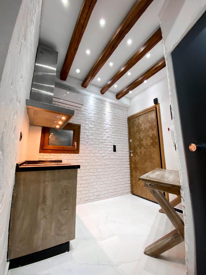 St. Tatti Luxury Studio Apartment เทสซาโลนิกิ ภายนอก รูปภาพ